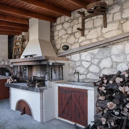 Apartment Votistis A2 *